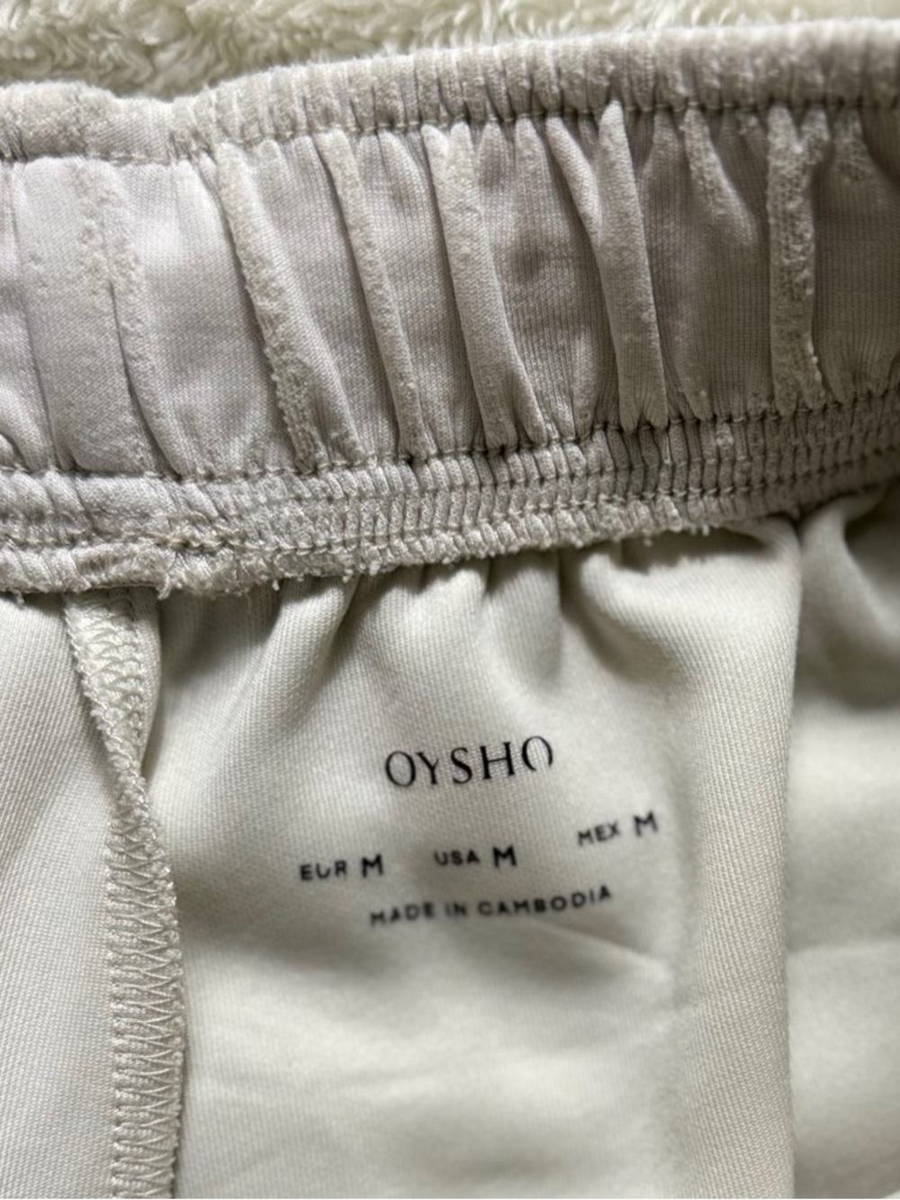 Oysho Women’s Sweat Shorts White Modal Polyester Drawstring Relaxed Size M View 3